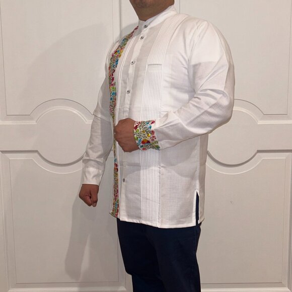 Hand Made Long Sleeve San Antonino embroidery Mexican guayabera Shirt. - Picture 5 of 11
